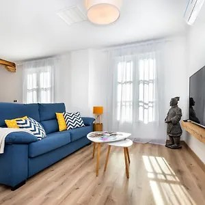 Living Albayzin. Parking & Wifi Apartamento Granada